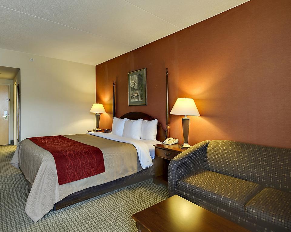 Comfort Inn & Suites York Εξωτερικό φωτογραφία