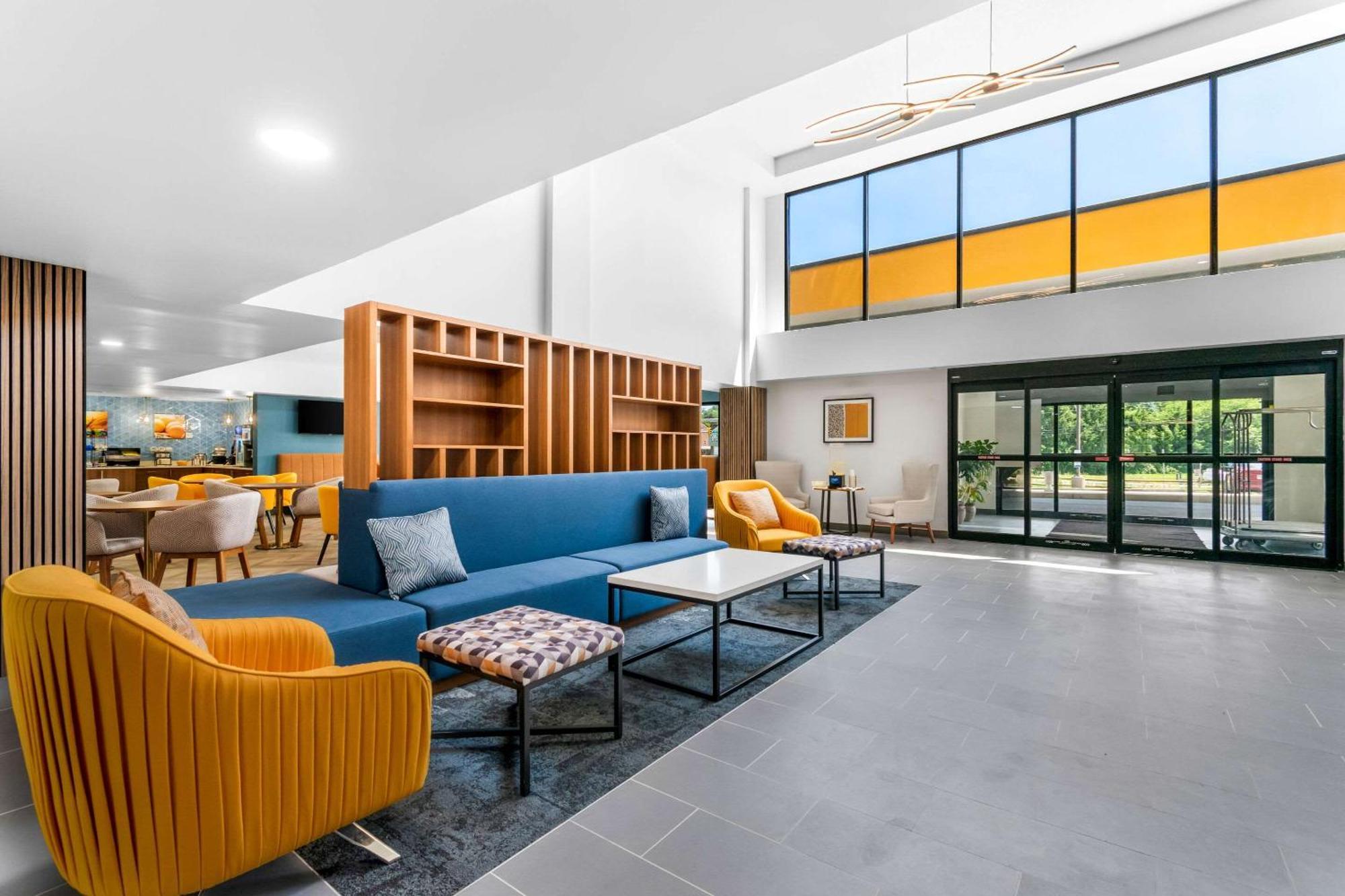 Comfort Inn & Suites York Εξωτερικό φωτογραφία