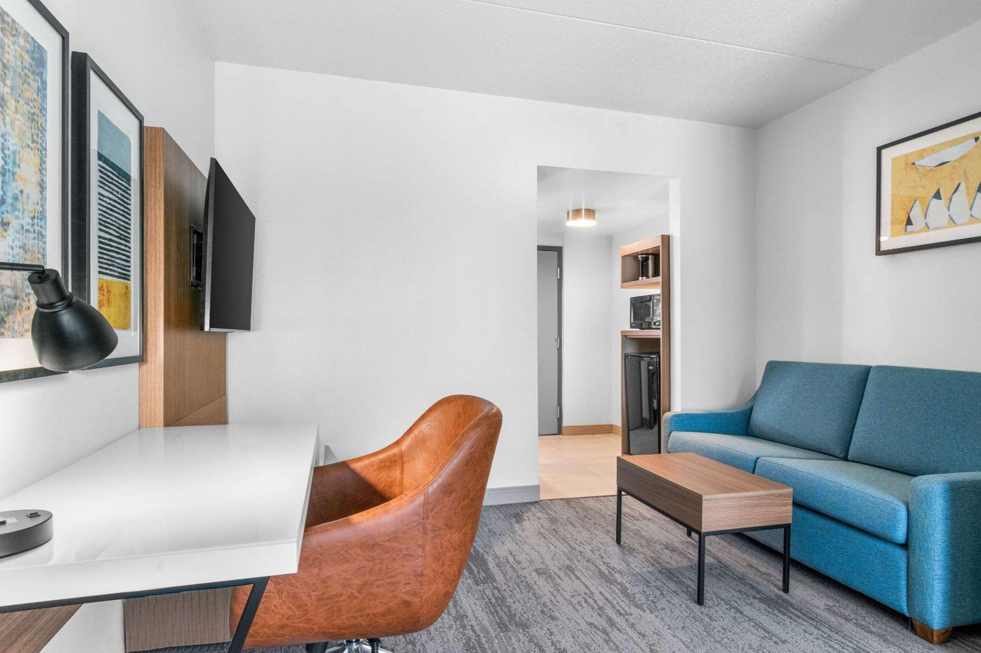 Comfort Inn & Suites York Εξωτερικό φωτογραφία