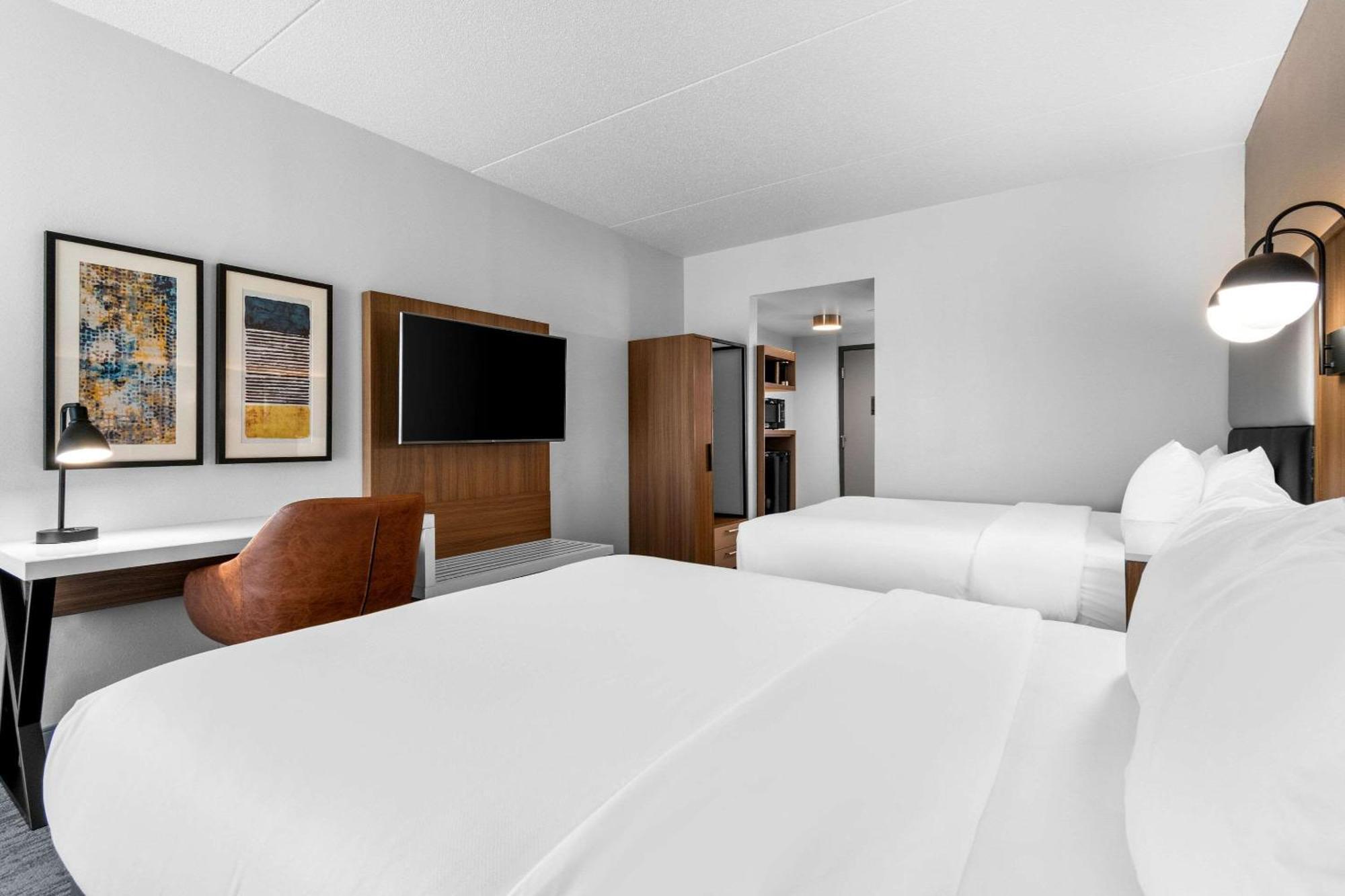 Comfort Inn & Suites York Εξωτερικό φωτογραφία