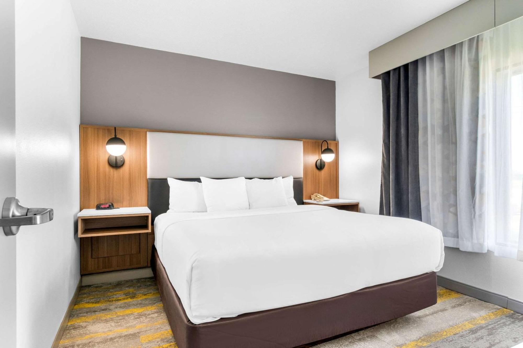 Comfort Inn & Suites York Εξωτερικό φωτογραφία