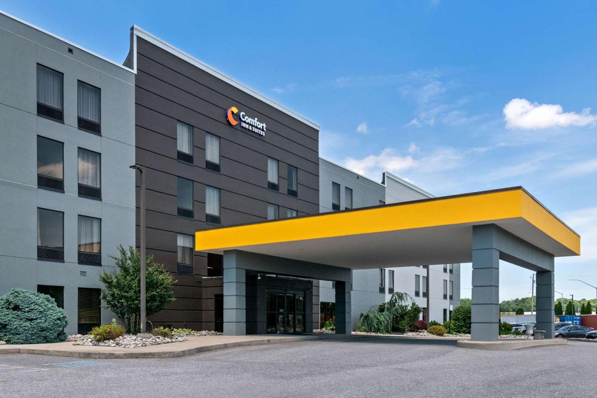 Comfort Inn & Suites York Εξωτερικό φωτογραφία