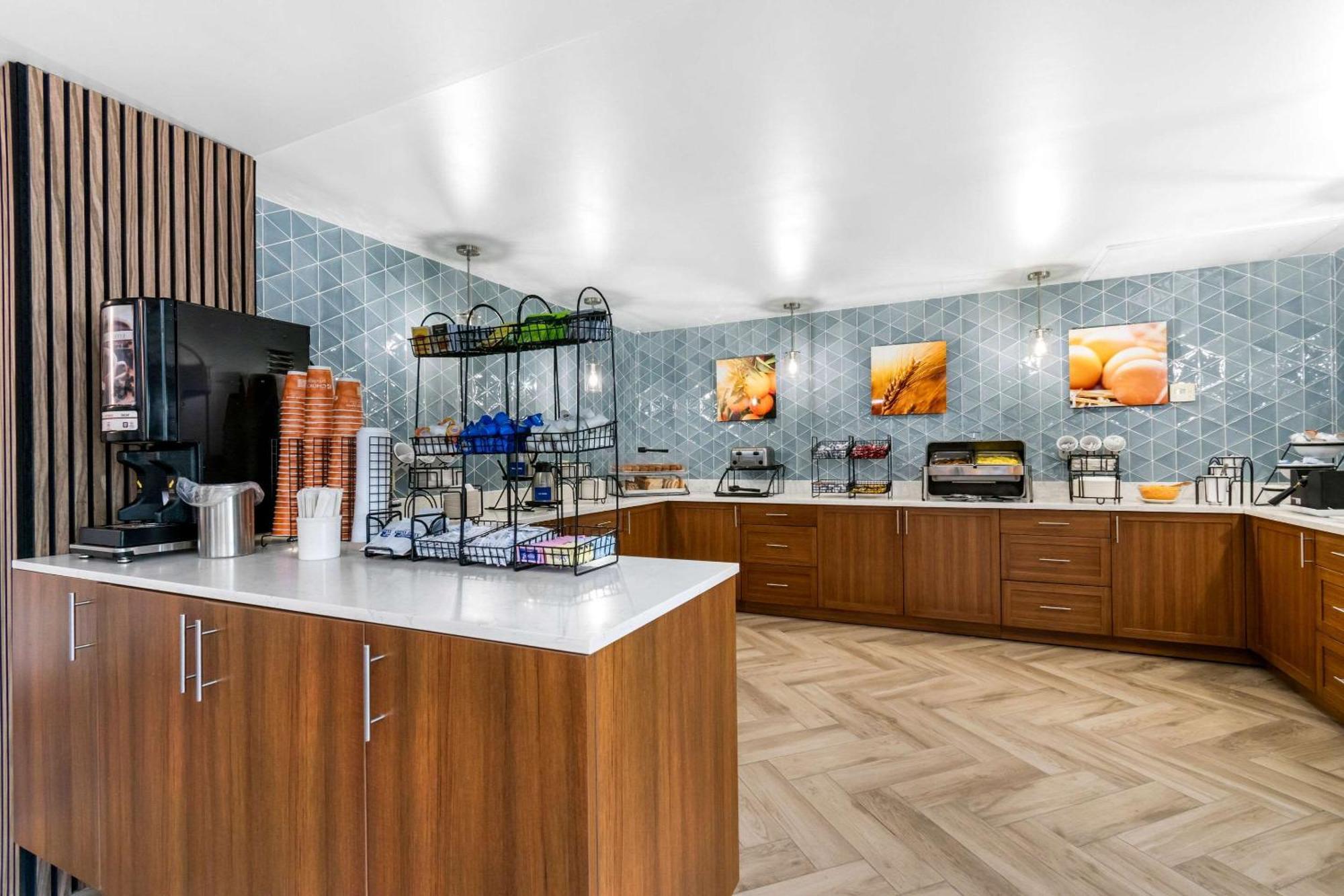 Comfort Inn & Suites York Εξωτερικό φωτογραφία