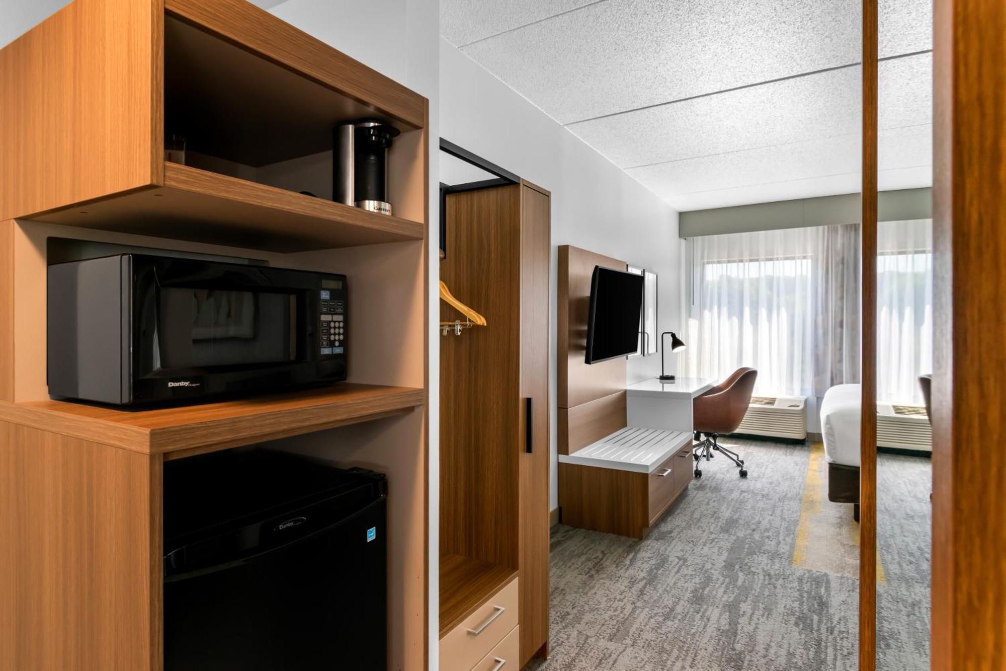 Comfort Inn & Suites York Εξωτερικό φωτογραφία