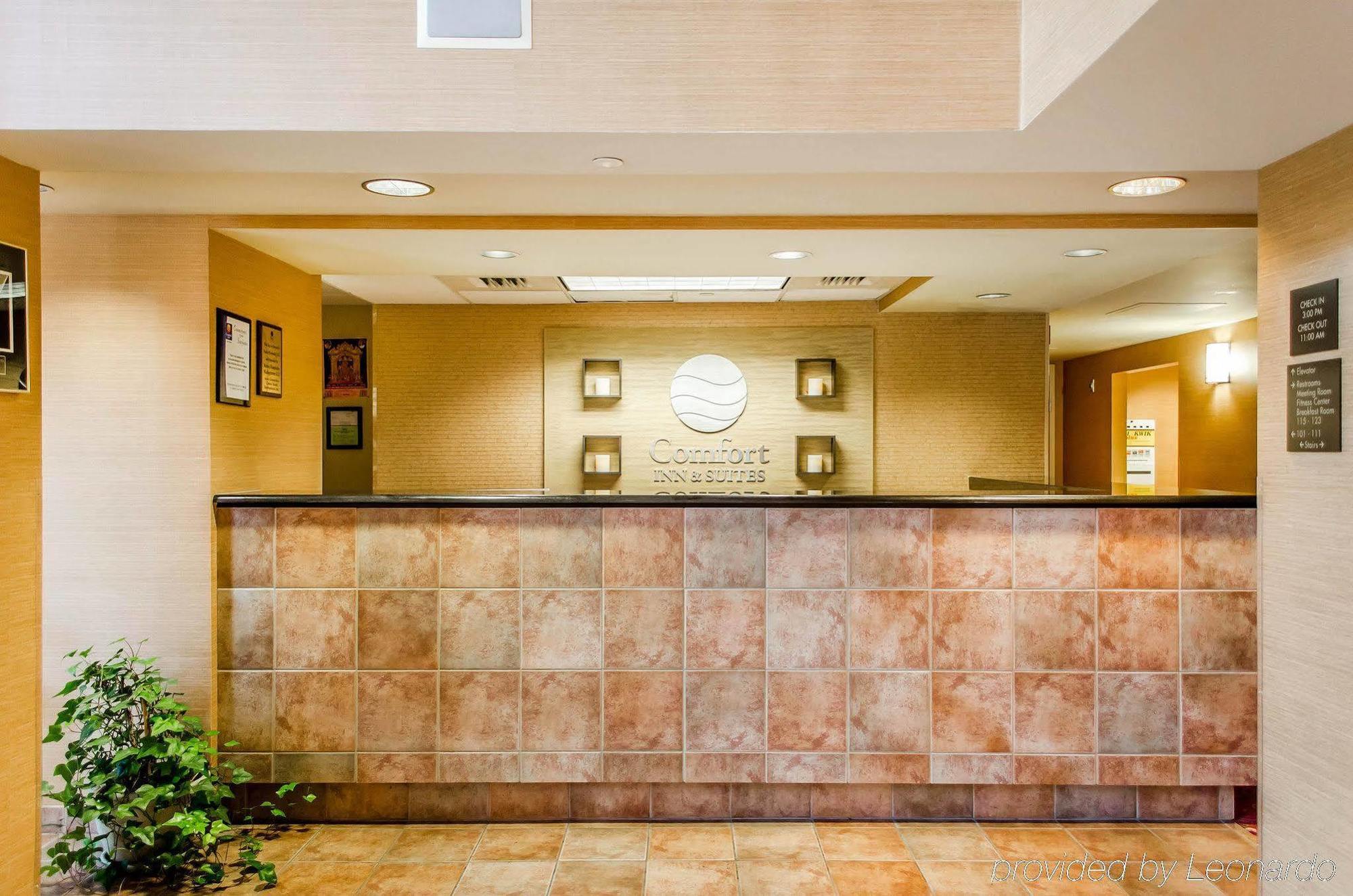 Comfort Inn & Suites York Εξωτερικό φωτογραφία