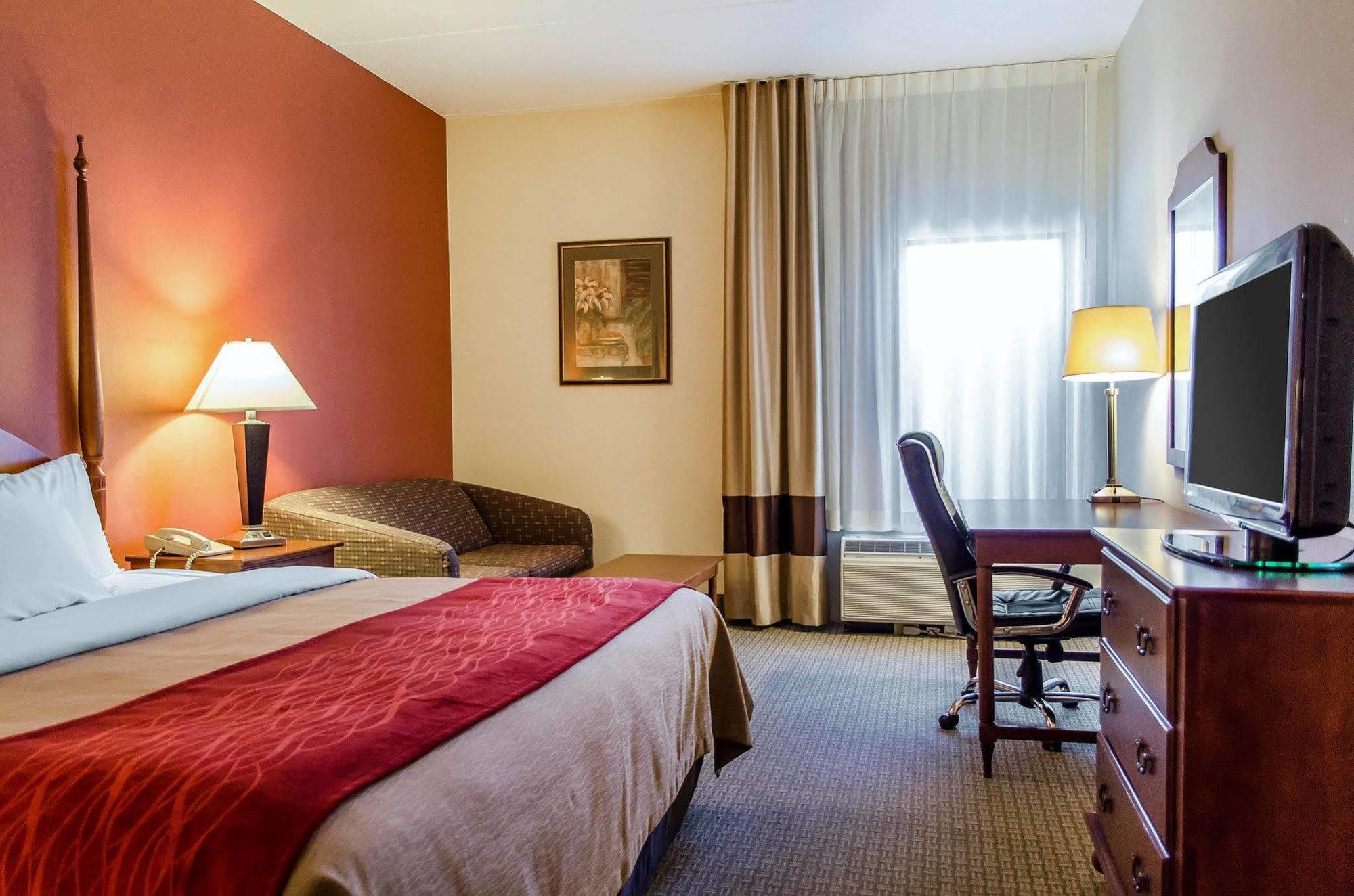 Comfort Inn & Suites York Εξωτερικό φωτογραφία
